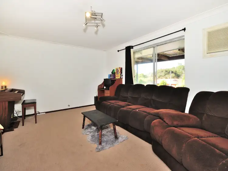 Sixth view of Homely house listing, 9 Kirkland Way, Parmelia WA 6167