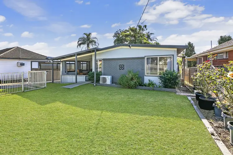65 Gladstone Parade, Riverstone NSW 2765