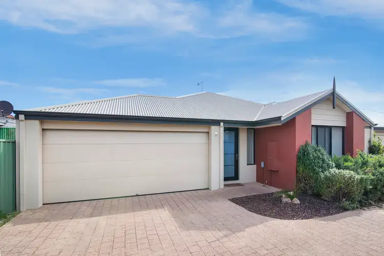 Main view of Homely house listing, 2/81 Peel Terrace, Busselton WA 6280