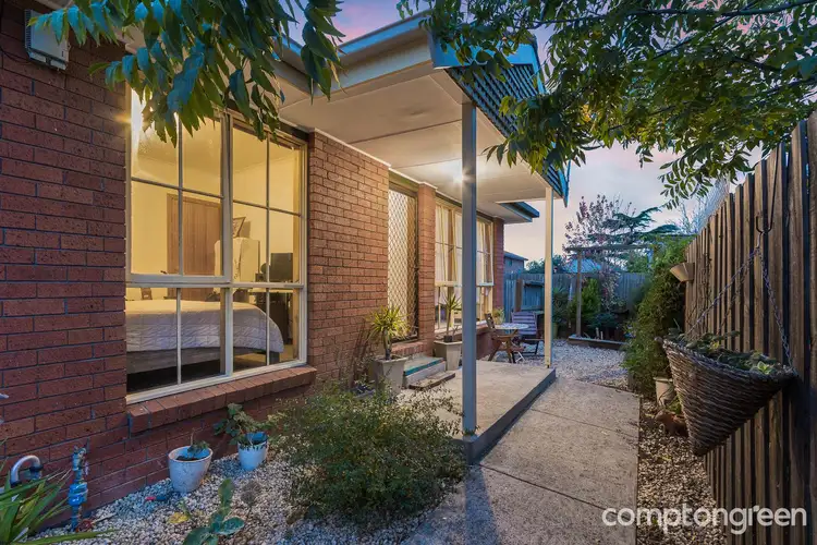 4/63 Edgar Street, Kingsville VIC 3012