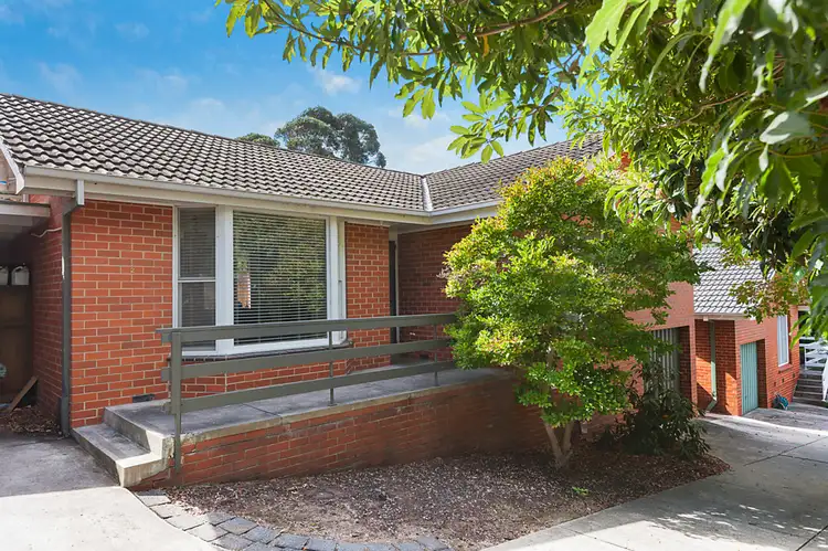 Main view of Homely unit listing, 2/164 Waiora Road, Rosanna VIC 3084