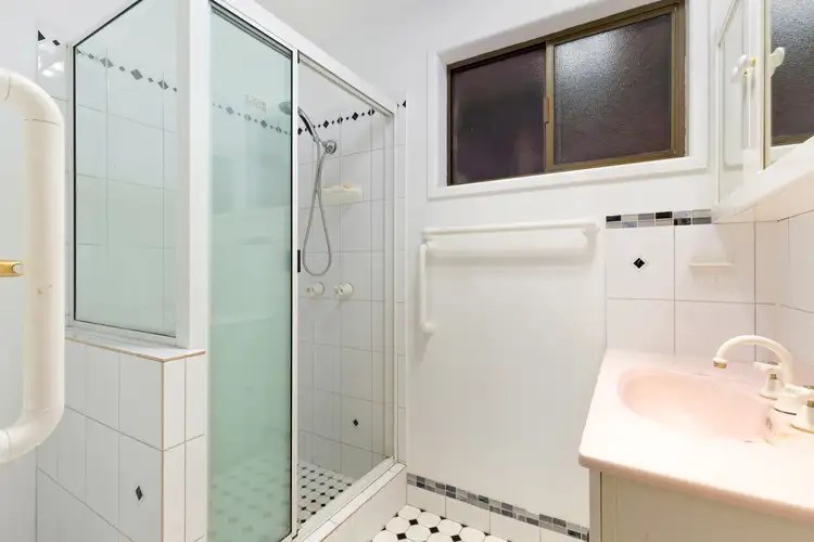 Fifth view of Homely house listing, 1 Labanka crescent, Gracemere QLD 4702