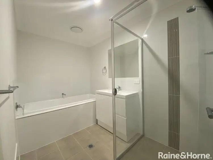 Fifth view of Homely semi-detached listing, 84 Talleyrand Circuit, Greta NSW 2334