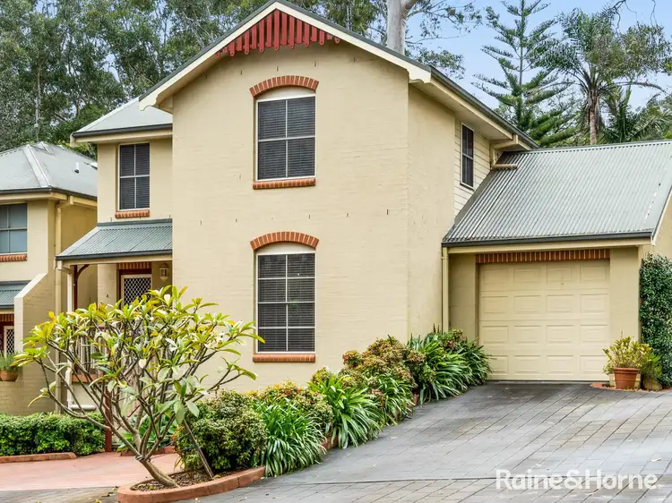 4/11 Berrys Head Road, Narara NSW 2250