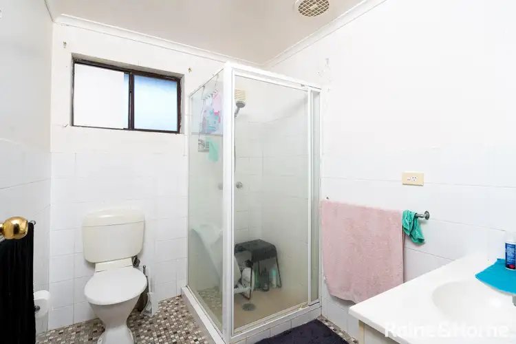 Sixth view of Homely house listing, 4/26 West Parade, Wagga Wagga NSW 2650