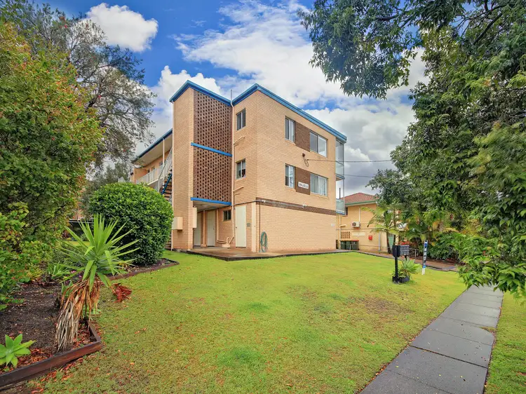 Seventh view of Homely unit listing, 4/23 Robinson Street, Coorparoo QLD 4151