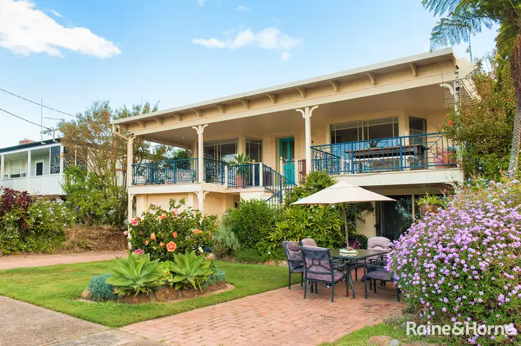 99 Cook Parade, Lemon Tree Passage NSW 2319