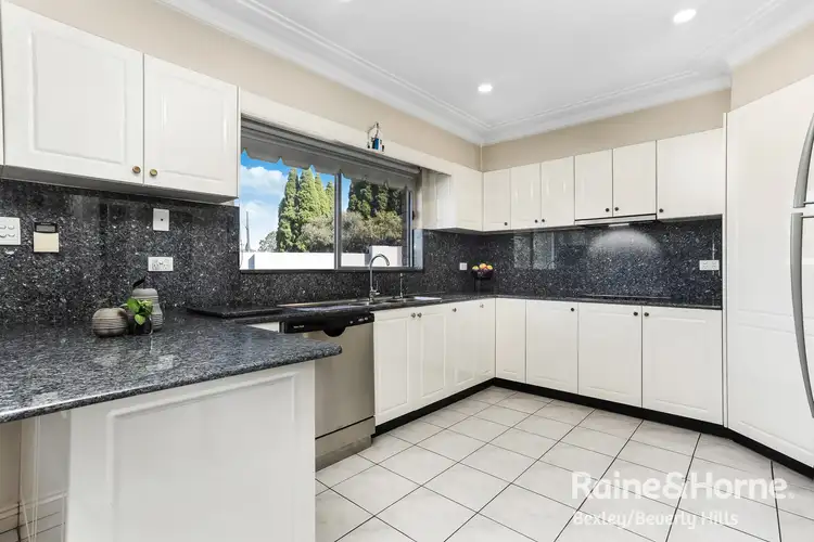 1A Berring Ave, Roselands NSW 2196