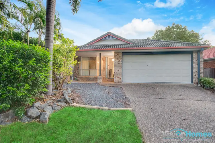 32 Acorn Circuit, Forest Lake QLD 4078