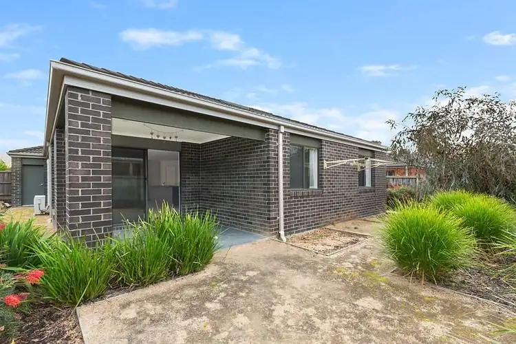 Fifth view of Homely house listing, 6 Armstrong Street, Cranbourne East VIC 3977