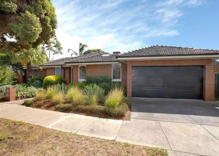 1 Fleming Court, Seaford VIC 3198