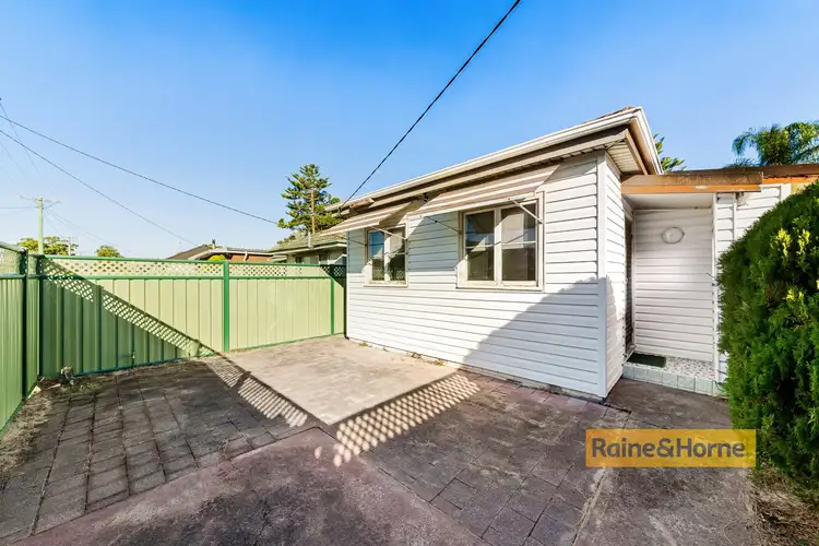 1/80 Uligandi Street, Ettalong Beach NSW 2257