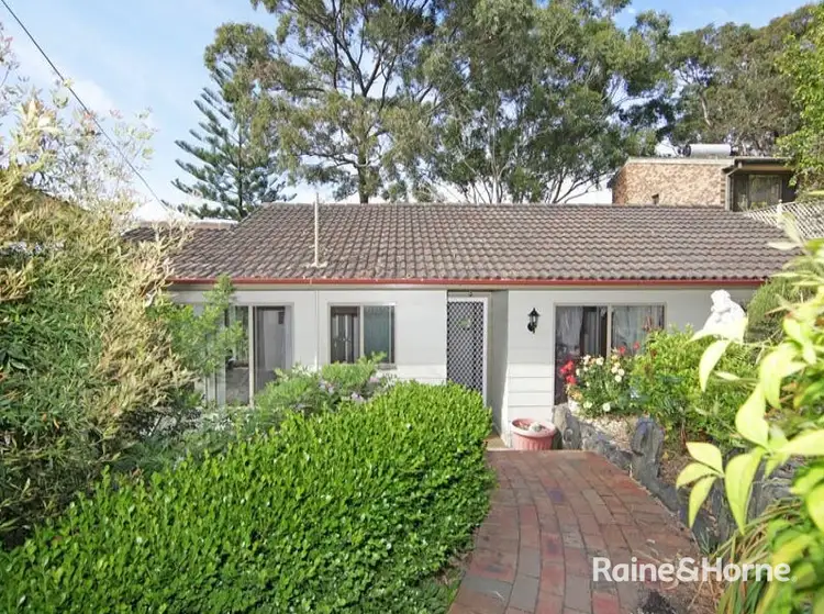 2 Margaret Rose Drive