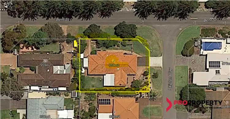 2 Skipton Way, City Beach WA 6015