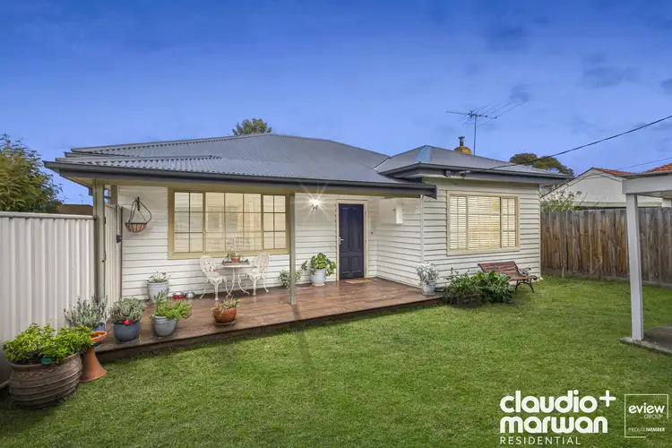 17 Middle Street, Hadfield VIC 3046