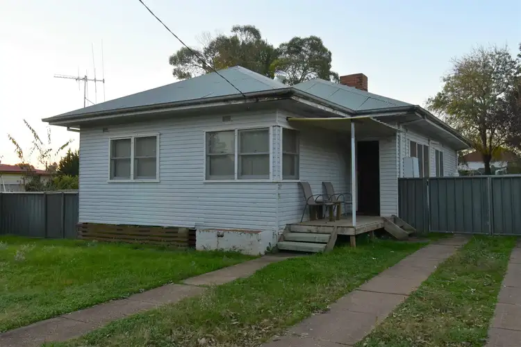 132 Maughan Street, Wellington NSW 2820