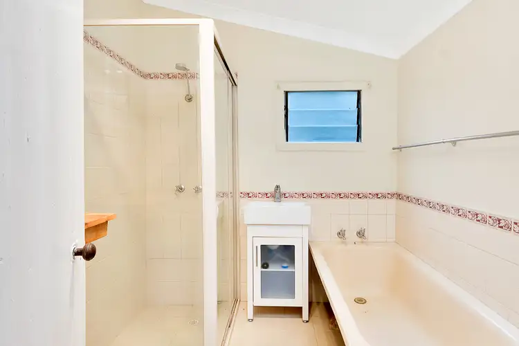 Seventh view of Homely house listing, 5 Yettie Road, Williamstown SA 5351