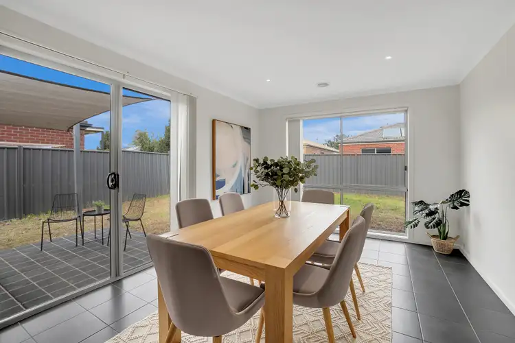 Sixth view of Homely house listing, 88 Hatchlands Drive, Deer Park VIC 3023
