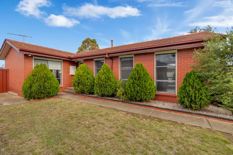 18 Bennett Street, Sunshine West VIC 3020