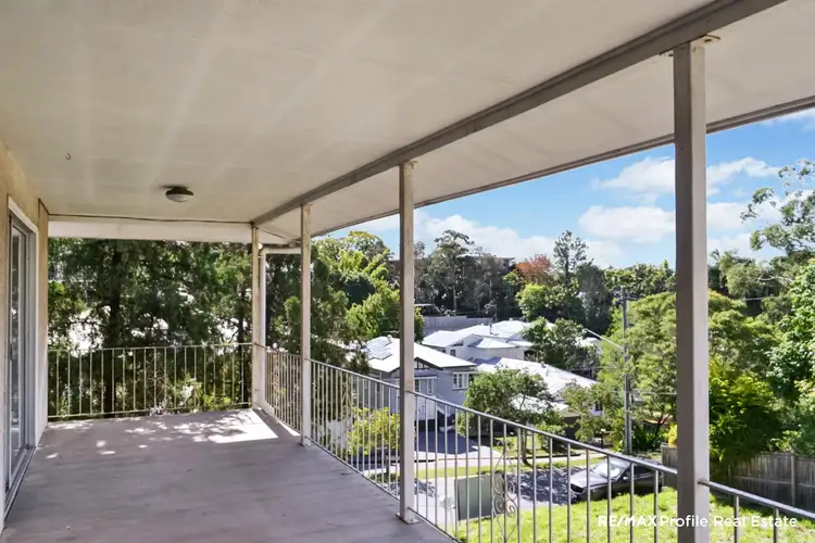 24 & 26 Montrose Road, Taringa QLD 4068