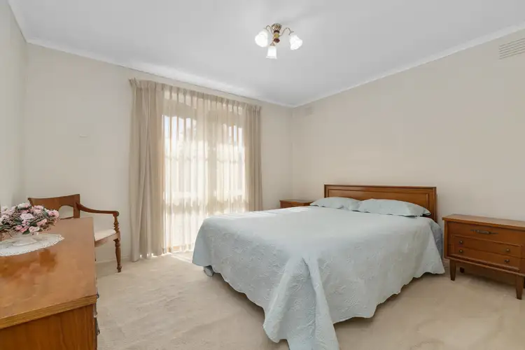 Sixth view of Homely house listing, 8 Weigela Court, Frankston VIC 3199