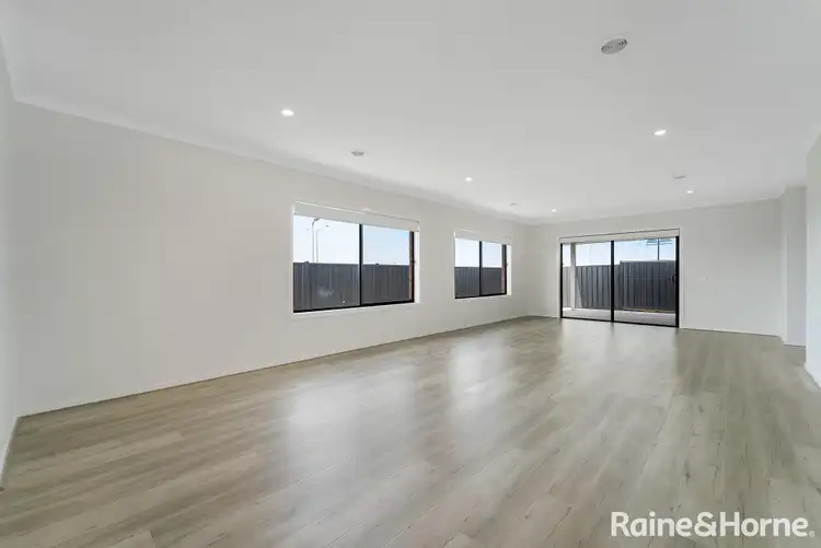 Sixth view of Homely house listing, 21 Frontier Circuit, Tarneit VIC 3029
