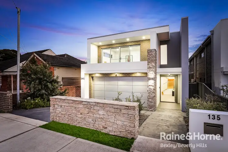 135 Belmore Road, Peakhurst NSW 2210