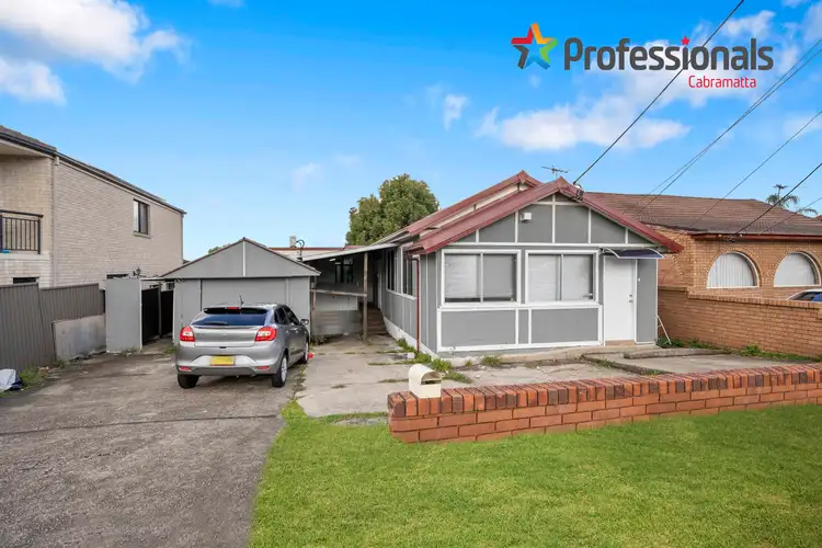 241 Hamilton Road, Fairfield West NSW 2165