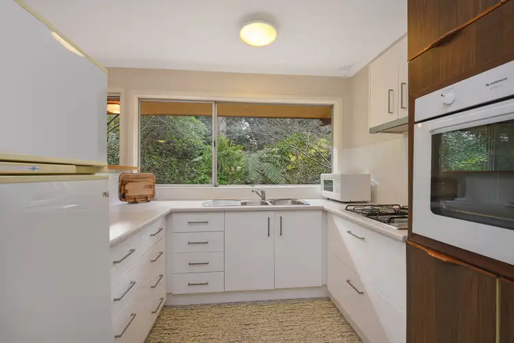 Fifth view of Homely house listing, 6 Blaxland Avenue, Leura NSW 2780