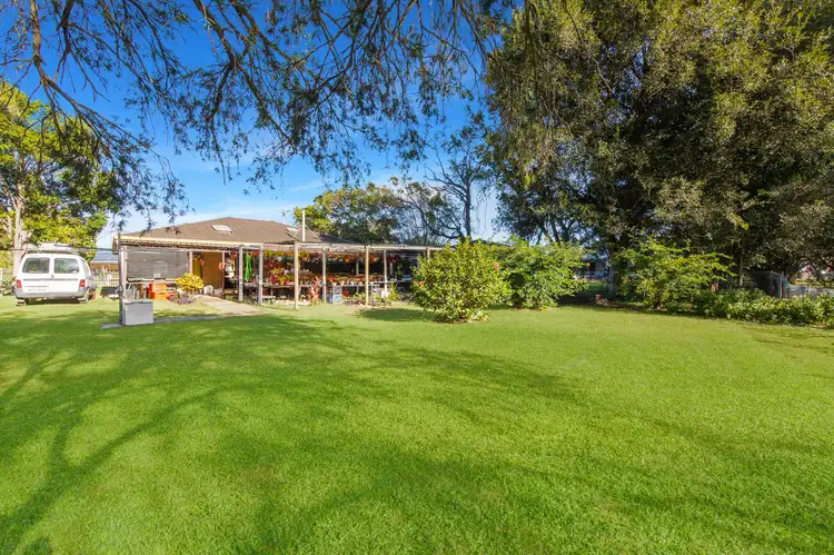 Fifth view of Homely house listing, 11 Yarrow Court, Cleveland QLD 4163