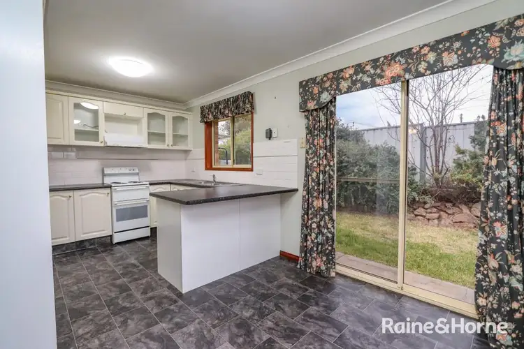 Fourth view of Homely unit listing, 2/53B Rose St, Bathurst NSW 2795