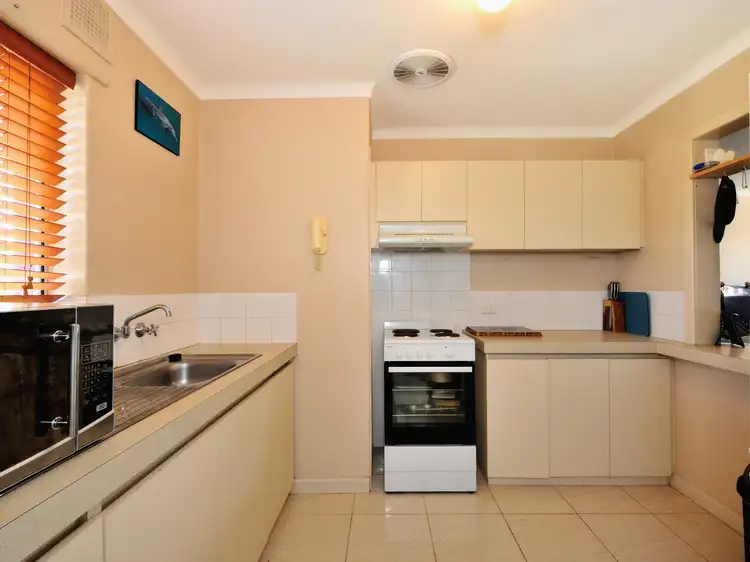 Fifth view of Homely unit listing, 18/14 Canham Way, Orelia WA 6167