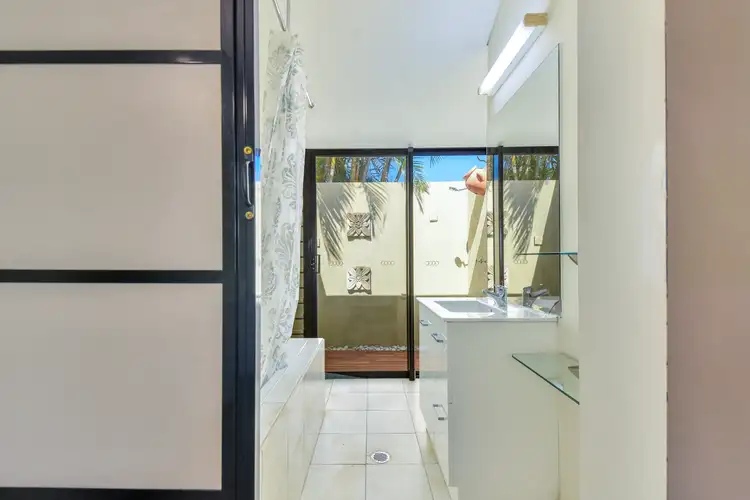 Sixth view of Homely unit listing, 4/7 St John Court, The Gardens NT 820