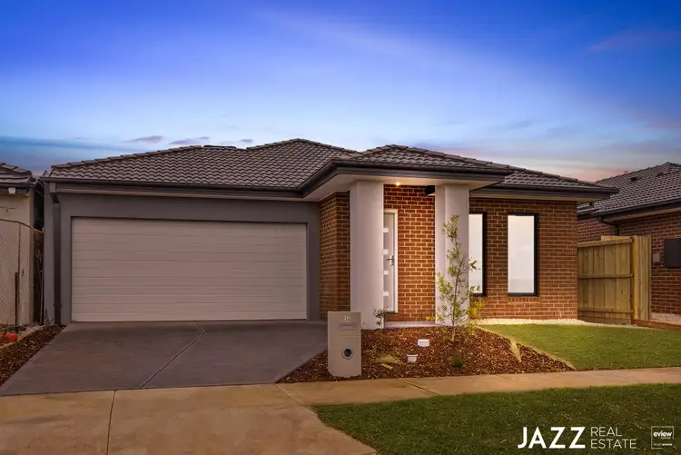 34 Chromite Circuit, Weir Views VIC 3338