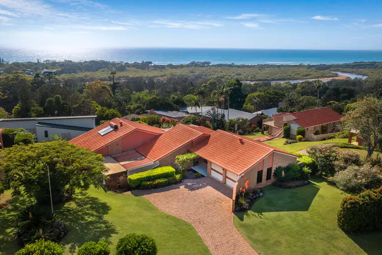 Fifth view of Homely house listing, 2 Kanandah Court, Ocean Shores NSW 2483