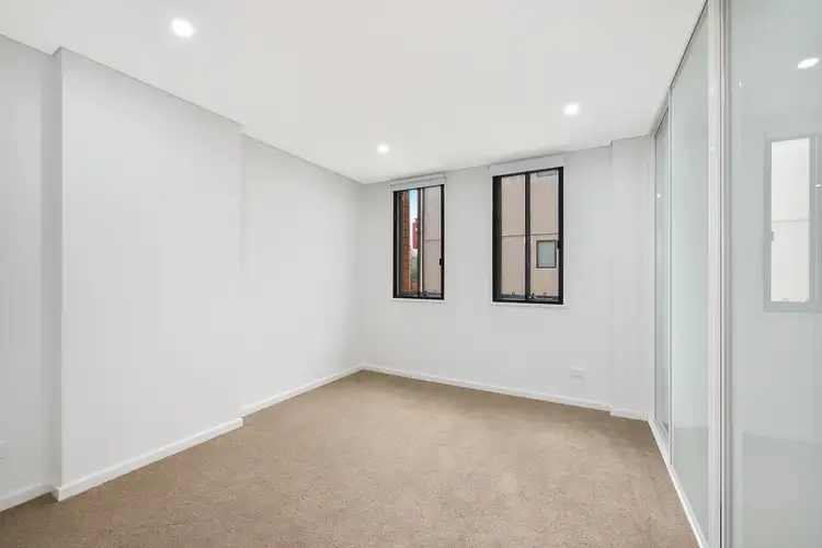 Fifth view of Homely house listing, 9/8 Great Western Highway, Leura NSW 2780