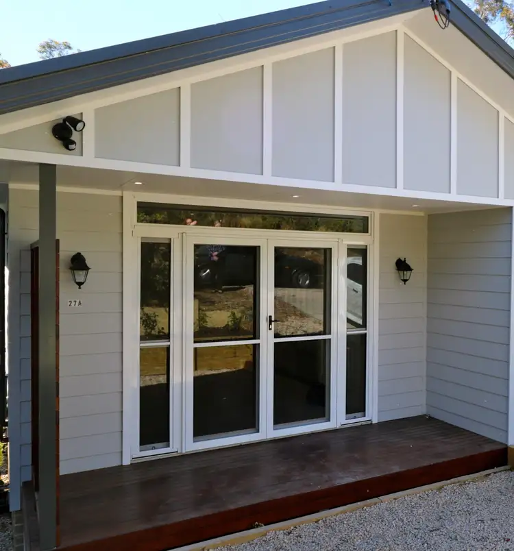 27A Railway Parade, Bullaburra NSW 2784