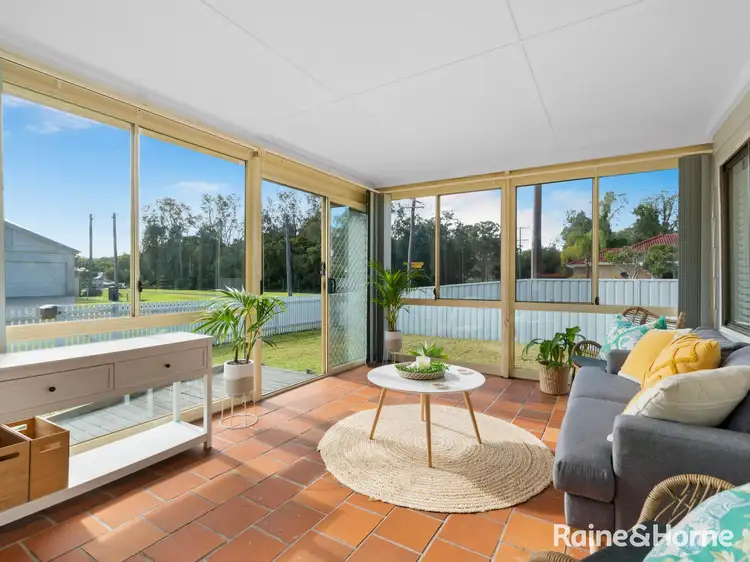 Second view of Homely house listing, 33 Kincumber Crescent, Davistown NSW 2251