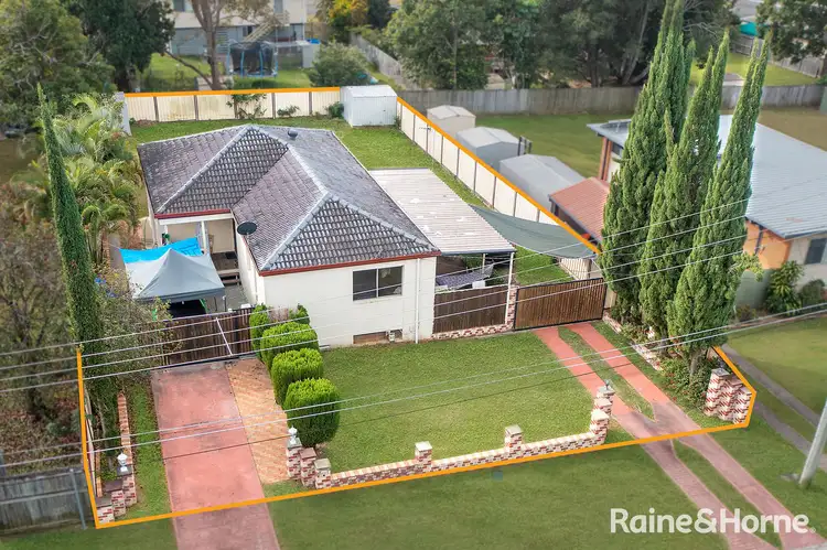 4 Beatty Street, Loganlea QLD 4131