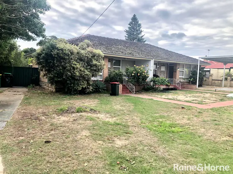32 Langley Street, Rockingham WA 6168