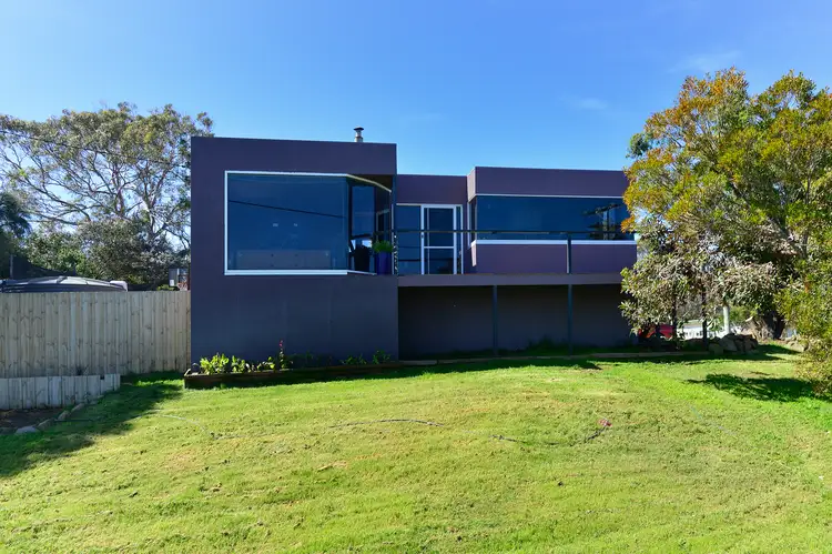 30 Ridge Road