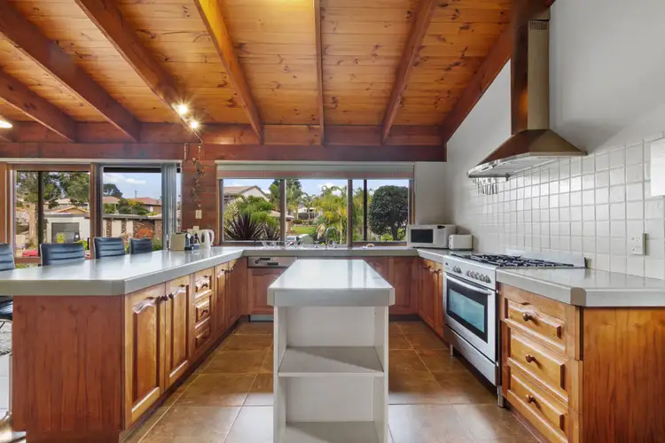 Sixth view of Homely house listing, 1 Elm Court, Traralgon VIC 3844