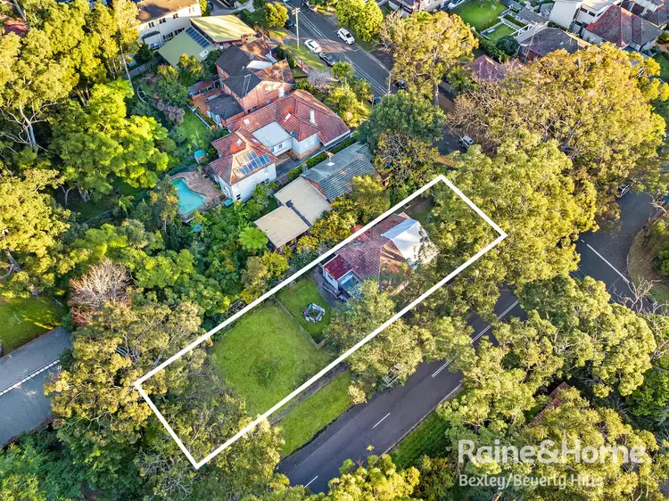 Second view of Homely house listing, 27 Pearson Avenue, Gordon NSW 2072