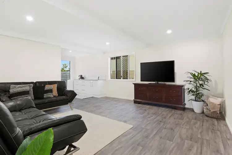 Sixth view of Homely house listing, 7 Snelling Street, Park Avenue QLD 4701