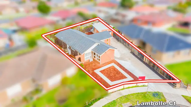 18 Lambolle Court, St Albans VIC 3021