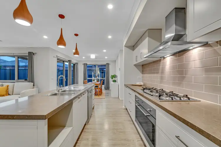 Sixth view of Homely house listing, 4 Canal Way, Craigieburn VIC 3064