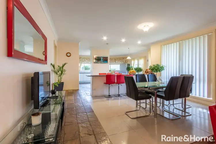 Fourth view of Homely house listing, 7 McLennan Close, Robin Hill NSW 2795