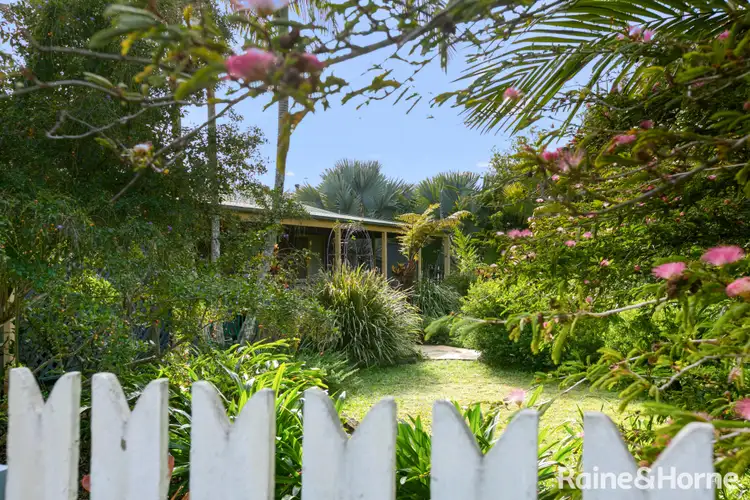 24 Nautilus Drive, Cooloola Cove QLD 4580