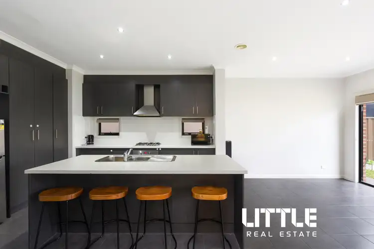 Second view of Homely house listing, 9 Cavell Drive, Craigieburn VIC 3064