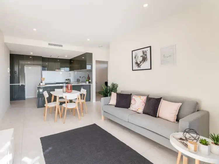 Fifth view of Homely apartment listing, 16/902 Logan Road, Holland Park West QLD 4121
